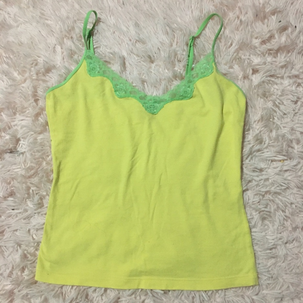 Green lace yellow cami tank 💚💛